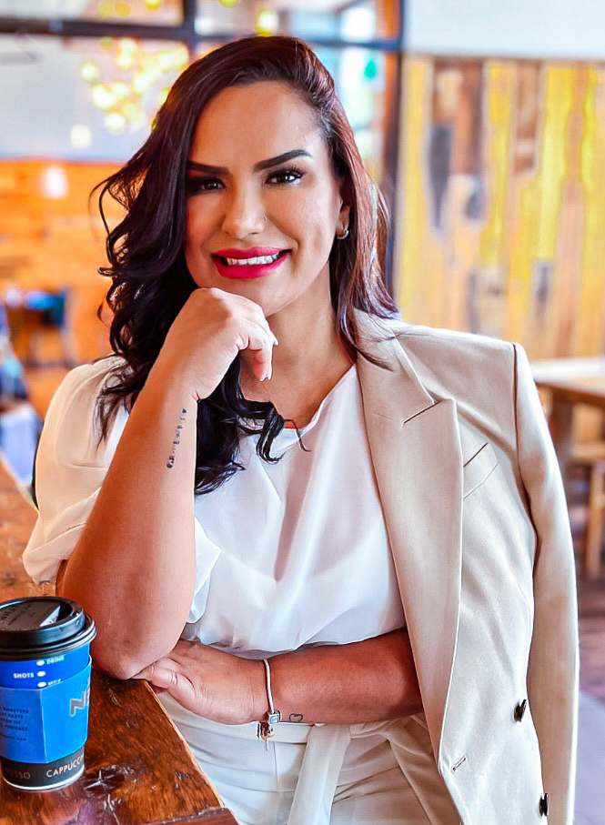 Gabriella Reis - Professional Facial Esthetician